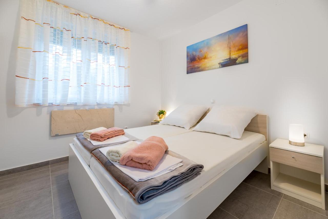 Apartment Lana Baska  Exterior photo